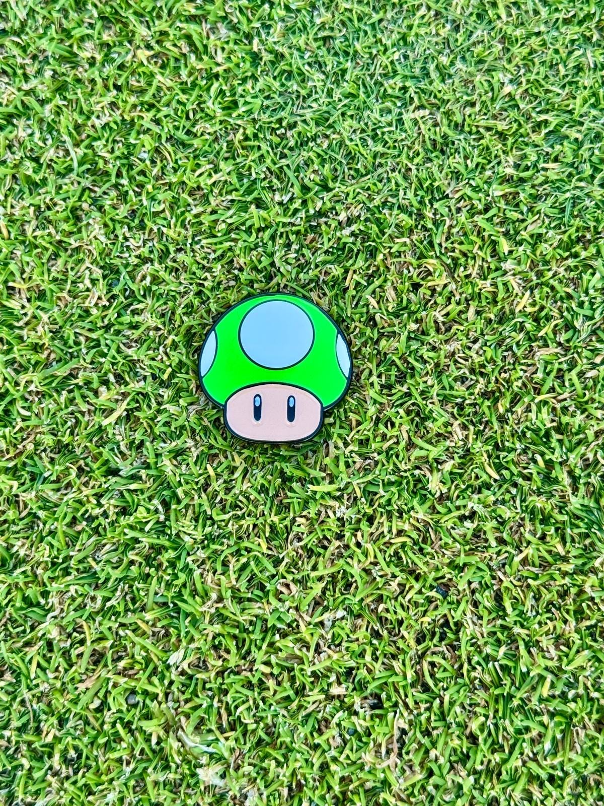 SUPER MARIO Inspired MUSHROOM - Green 1-Up Mushroom - Ball Marker